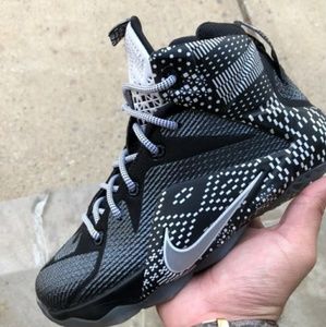 NIKE Black History Month 12's